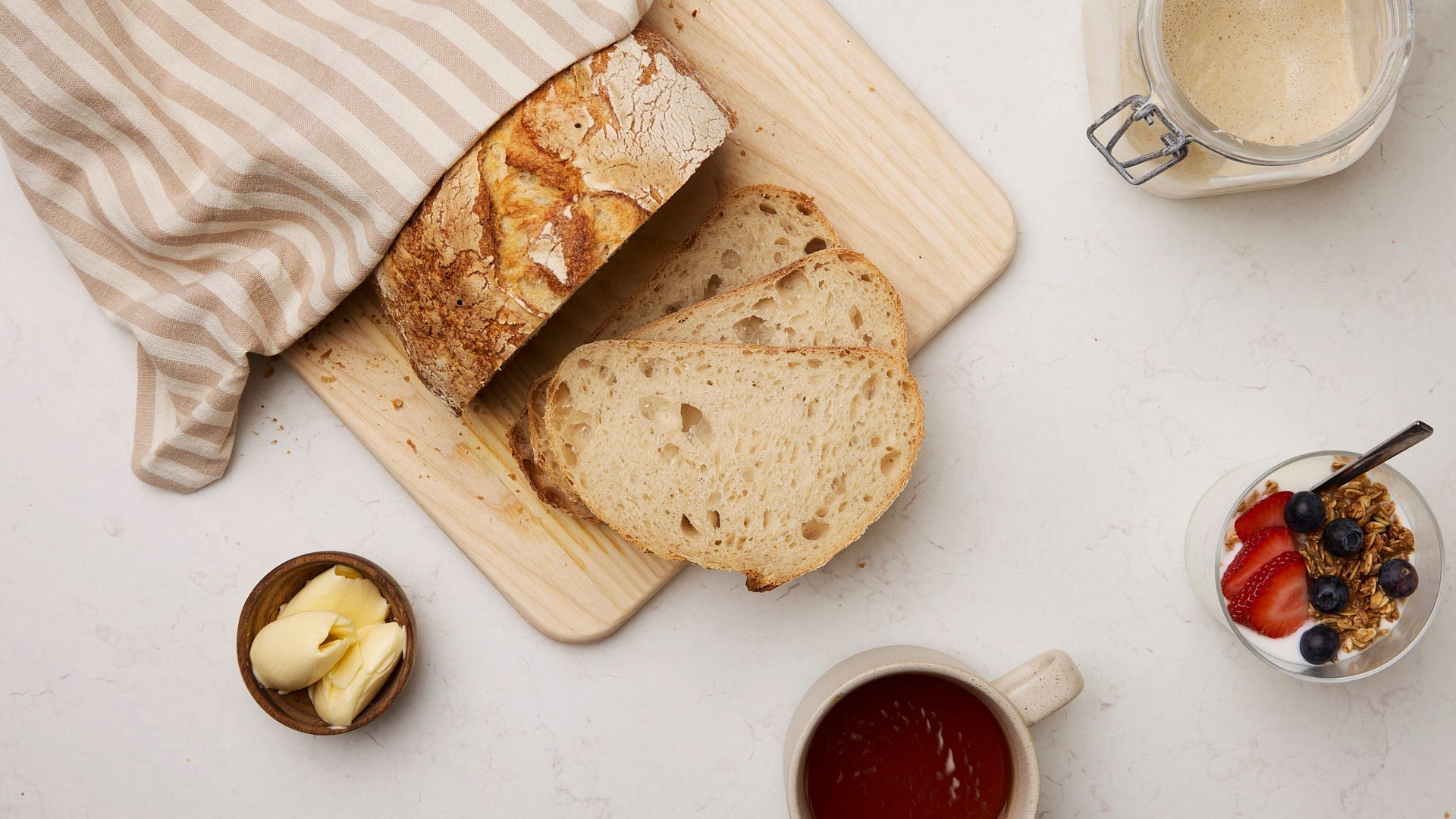 How to make a sourdough starter – step-by-step with bread recipe